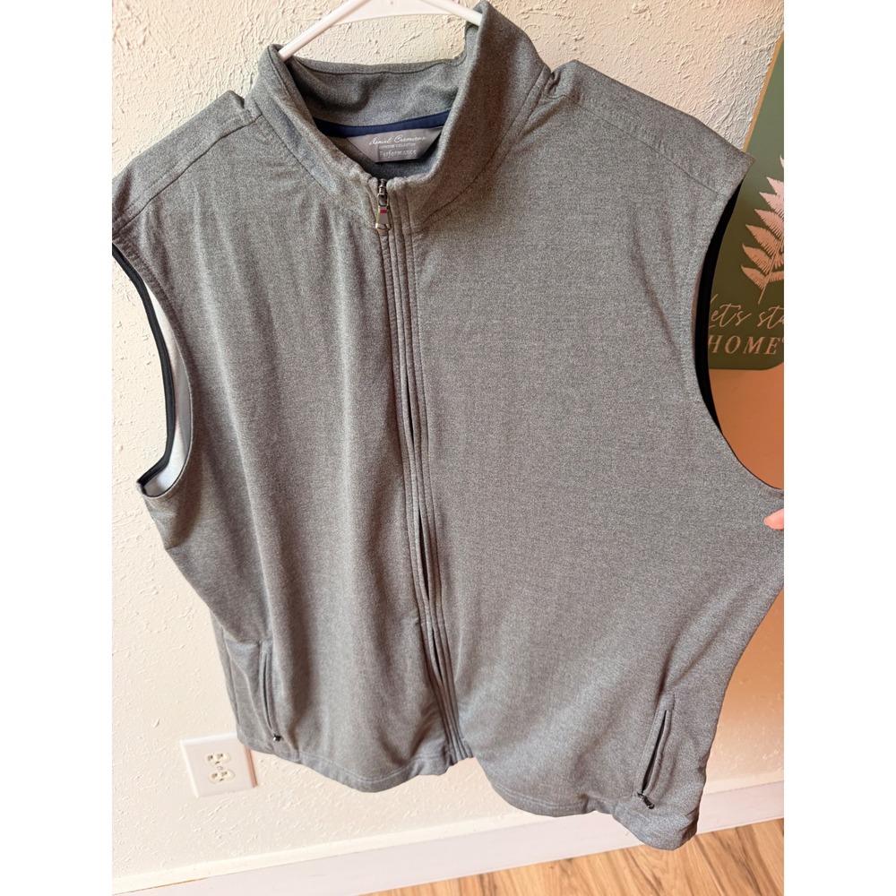 Daniel Cremieux Performance Vest